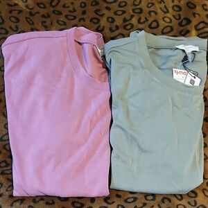 Cable & Gauge Womens Sage and Dusty Rose Short Sleeve Tee. Super Soft!!